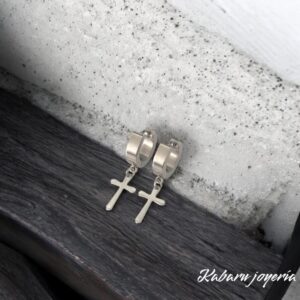 Hugies color plata acero inoxidable cruz