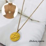 Collar dorado acero inoxidable estrella