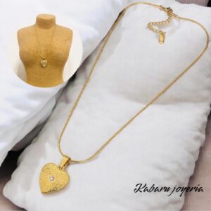 Collar dorado acero inoxidable corazon