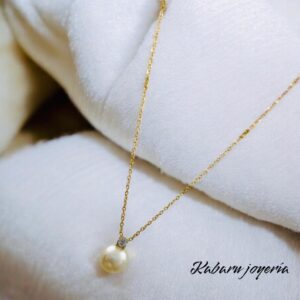 Collar dorado acero inoxidable perla