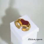 Anillo ajustable dorado acero inoxidable corazon rojo