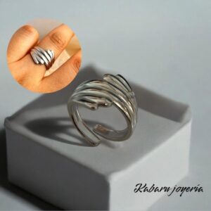 Anillo ajustable color plata acero inoxidable retro