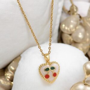 Collar dorado acero inoxidable corazon cerezas